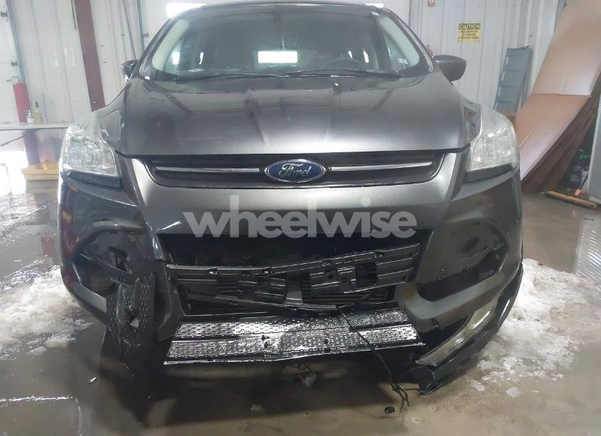 Photo 6 of 2016 Ford Escape SE (VIN 1FMCU9GX4GUC17865)