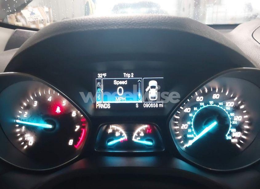 Photo 7 of 2016 Ford Escape SE (VIN 1FMCU9GX4GUC17865)