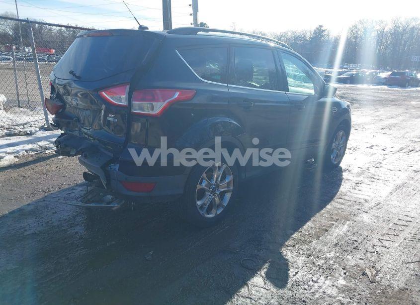 Photo 4 of 2016 Ford Escape SE (VIN 1FMCU9GX4GUC32866)