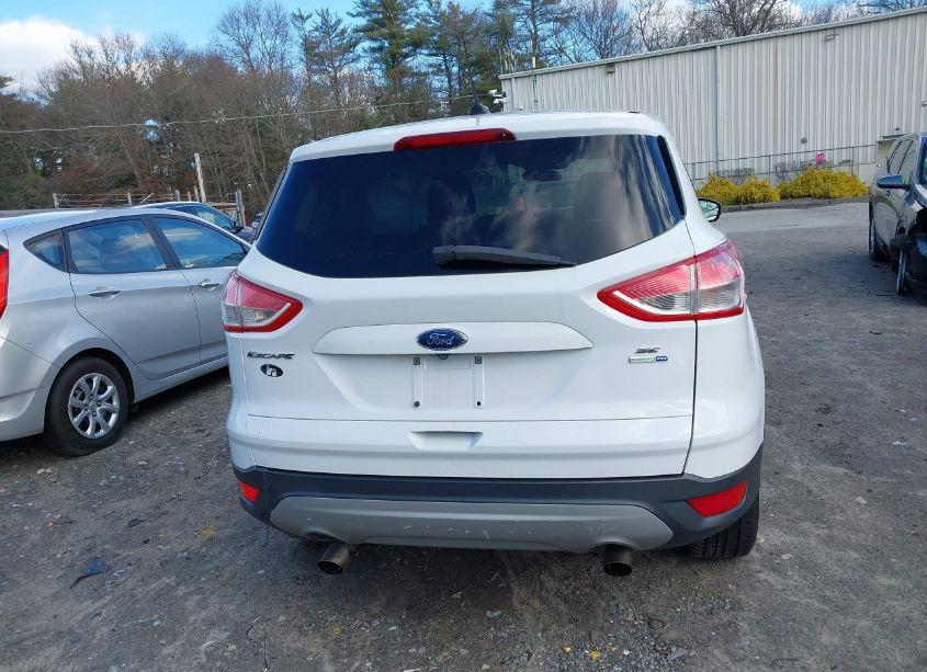 Photo 16 of 2016 Ford Escape SE (VIN 1FMCU9GX4GUC47867)