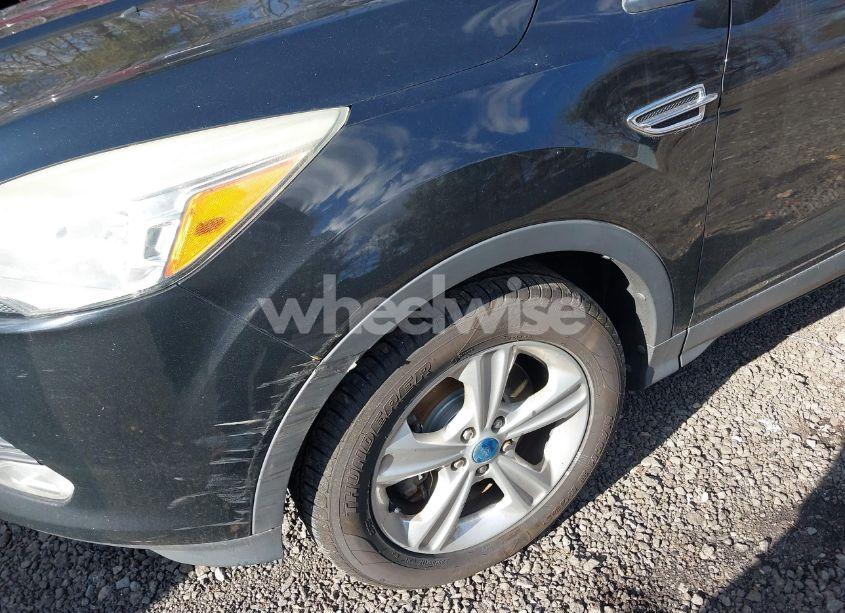 Photo 6 of 2013 Ford Escape SE (VIN 1FMCU9GX5DUB25059)