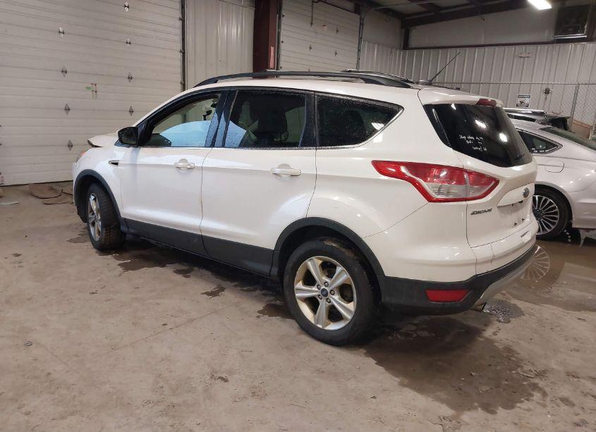 Photo 3 of 2013 Ford Escape SE (VIN 1FMCU9GX5DUB59597)
