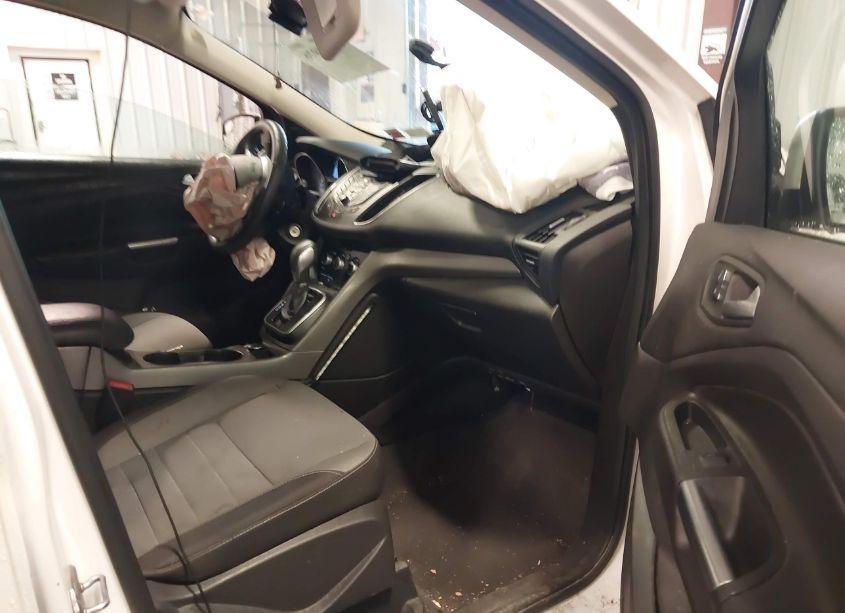 Photo 5 of 2013 Ford Escape SE (VIN 1FMCU9GX5DUB59597)