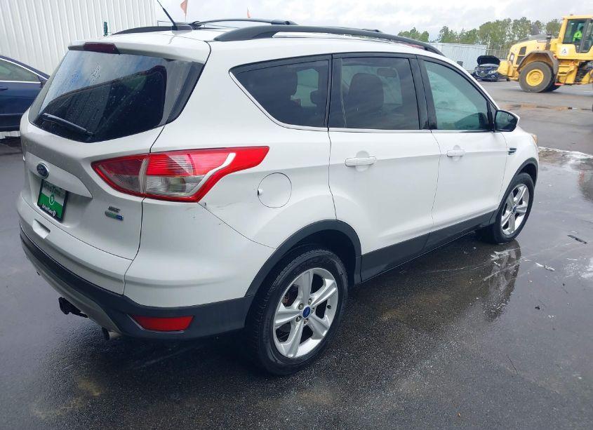 Photo 4 of 2013 Ford Escape SE (VIN 1FMCU9GX5DUB96665)