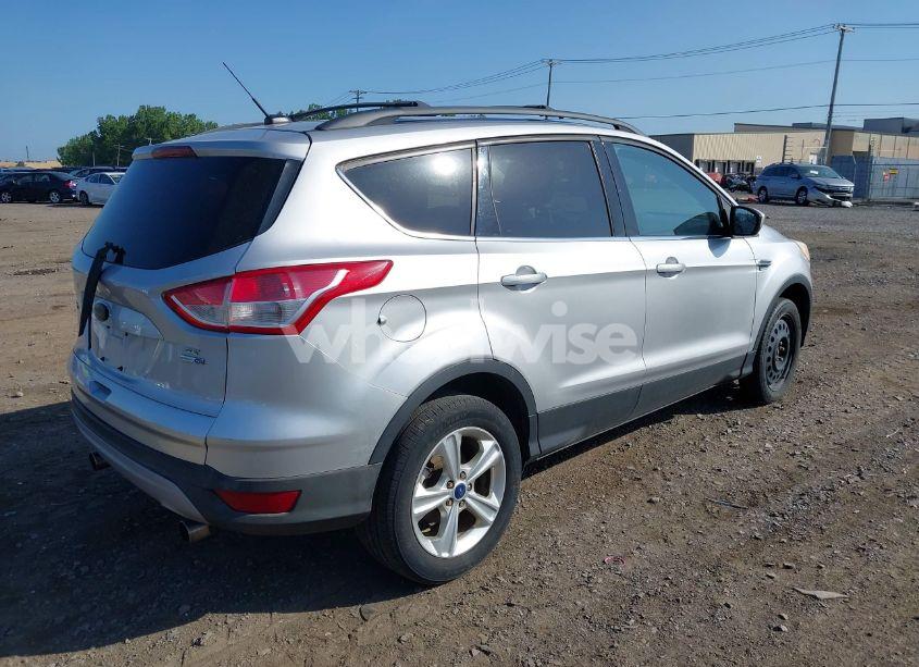 Photo 4 of 2013 Ford Escape SE (VIN 1FMCU9GX5DUD34978)