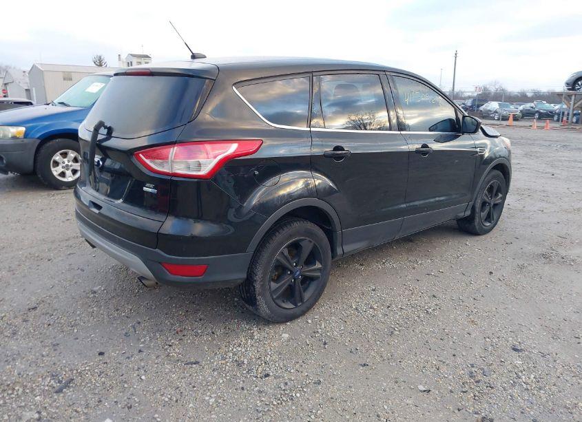 Photo 4 of 2013 Ford Escape SE (VIN 1FMCU9GX5DUD58343)