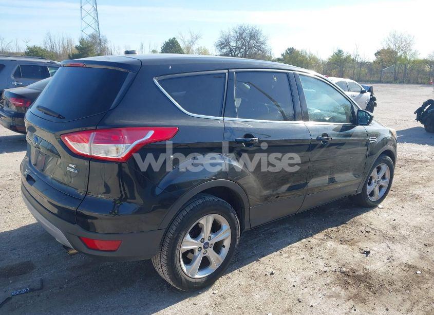 Photo 4 of 2013 Ford Escape SE (VIN 1FMCU9GX5DUD79645)