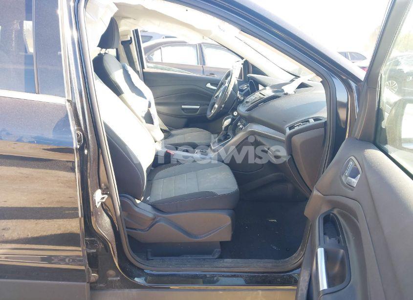 Photo 5 of 2013 Ford Escape SE (VIN 1FMCU9GX5DUD79645)