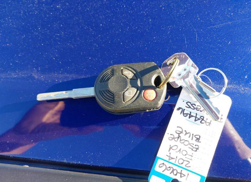 Photo 11 of 2014 Ford Escape SE (VIN 1FMCU9GX5EUA84496)