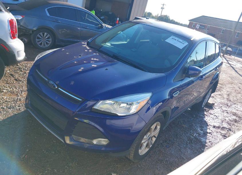 Photo 2 of 2014 Ford Escape SE (VIN 1FMCU9GX5EUA84496)