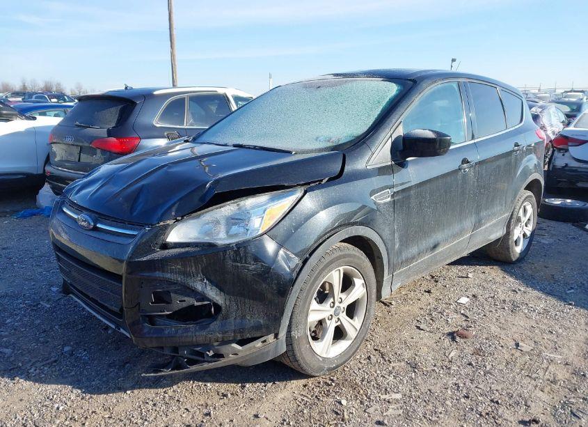 Photo 2 of 2014 Ford Escape SE (VIN 1FMCU9GX5EUB91998)