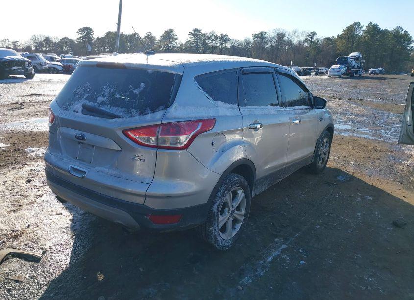 Photo 4 of 2014 Ford Escape SE (VIN 1FMCU9GX5EUC01820)