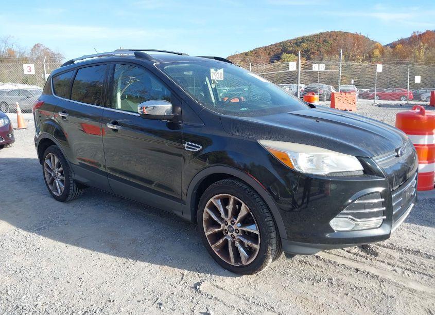 2014 Ford Escape SE (VIN 1FMCU9GX5EUC05950) main photo