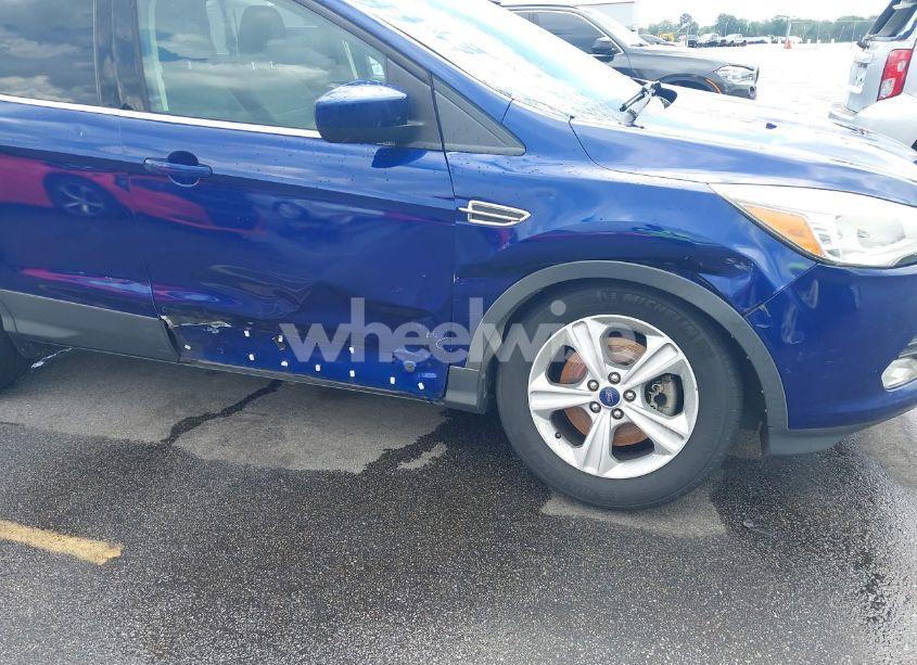 Photo 6 of 2014 Ford Escape SE (VIN 1FMCU9GX5EUD42161)