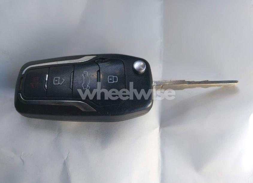 Photo 11 of 2015 Ford Escape SE (VIN 1FMCU9GX5FUA21321)