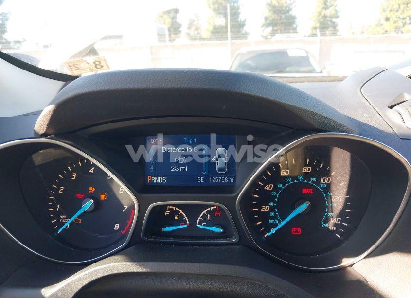Photo 7 of 2015 Ford Escape SE (VIN 1FMCU9GX5FUA21321)