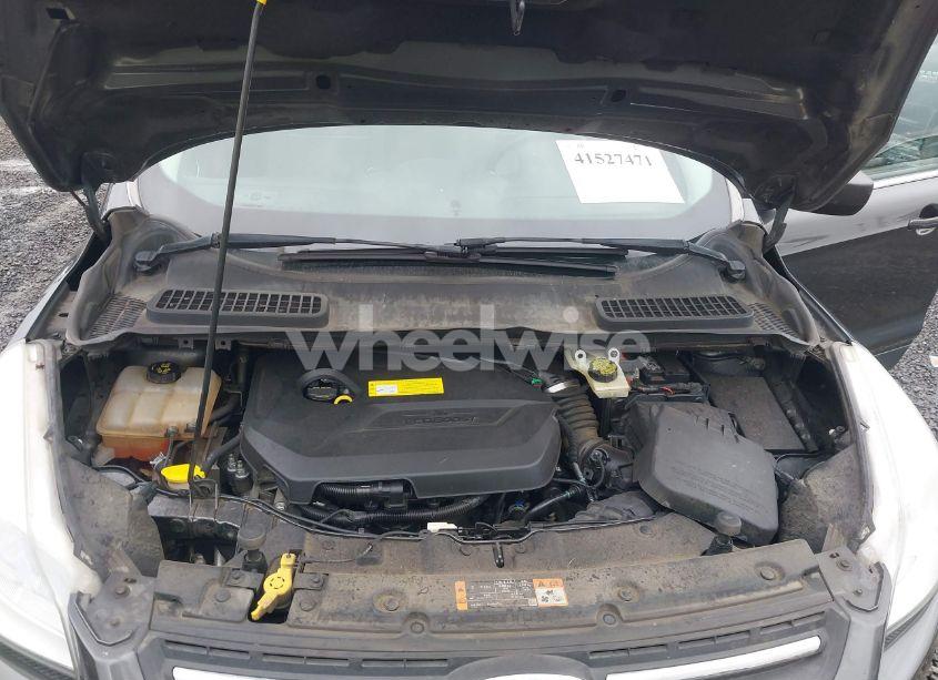 Photo 10 of 2015 Ford Escape SE (VIN 1FMCU9GX5FUA77484)
