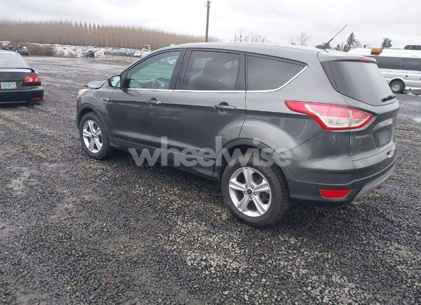 Photo 3 of 2015 Ford Escape SE (VIN 1FMCU9GX5FUA77484)