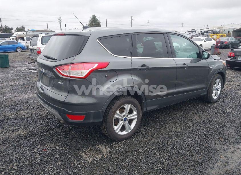 Photo 4 of 2015 Ford Escape SE (VIN 1FMCU9GX5FUA77484)