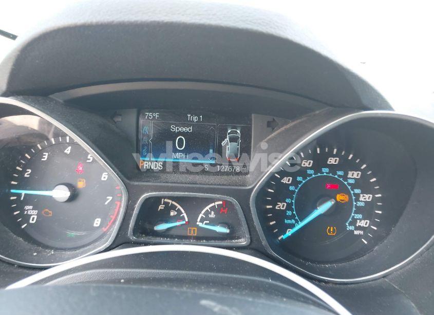 Photo 7 of 2015 Ford Escape SE (VIN 1FMCU9GX5FUA98271)