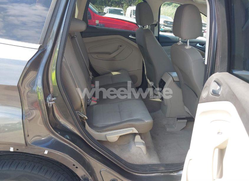 Photo 8 of 2015 Ford Escape SE (VIN 1FMCU9GX5FUA98271)