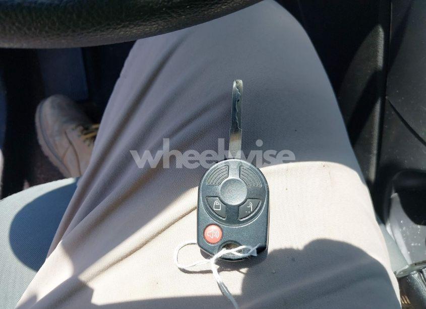 Photo 11 of 2015 Ford Escape SE (VIN 1FMCU9GX5FUB15554)