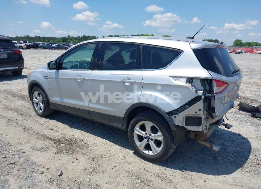 Photo 3 of 2015 Ford Escape SE (VIN 1FMCU9GX5FUB15554)