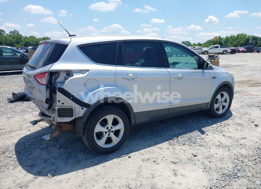 Photo 4 of 2015 Ford Escape SE (VIN 1FMCU9GX5FUB15554)