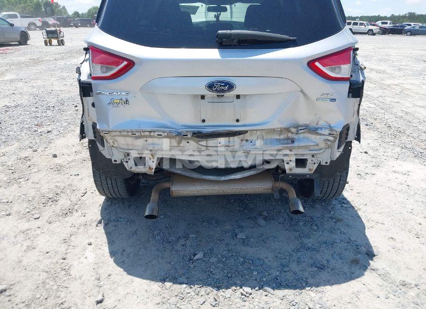 Photo 6 of 2015 Ford Escape SE (VIN 1FMCU9GX5FUB15554)