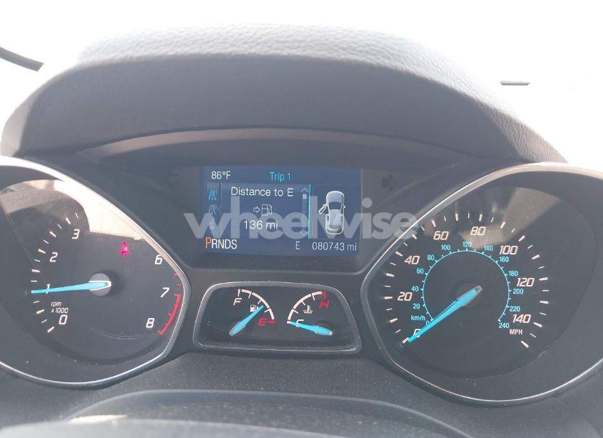 Photo 7 of 2015 Ford Escape SE (VIN 1FMCU9GX5FUB15554)
