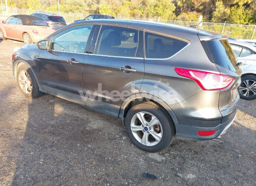 Photo 3 of 2015 Ford Escape SE (VIN 1FMCU9GX5FUB54712)