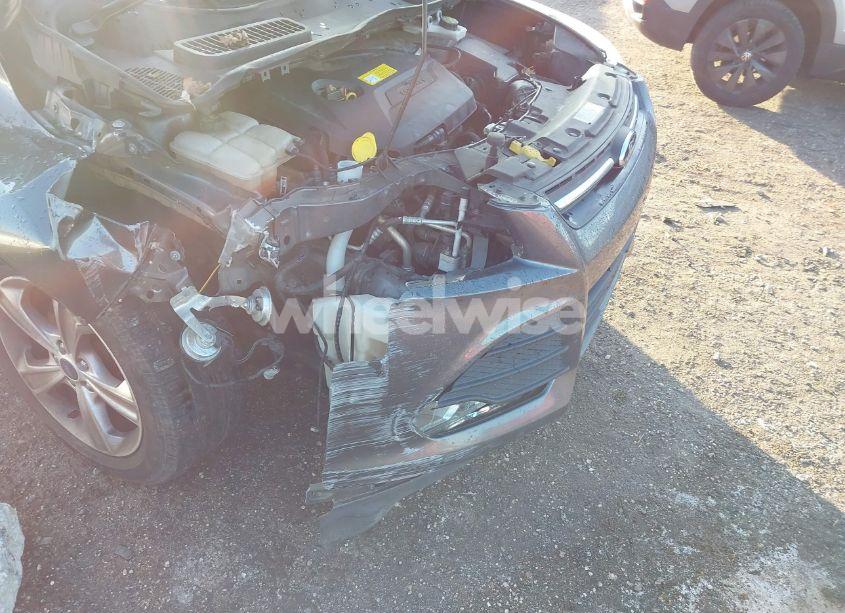 Photo 6 of 2015 Ford Escape SE (VIN 1FMCU9GX5FUB54712)