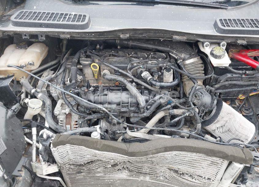 Photo 10 of 2015 Ford Escape SE (VIN 1FMCU9GX5FUB99018)