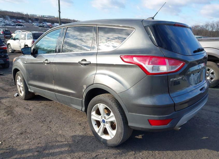 Photo 3 of 2015 Ford Escape SE (VIN 1FMCU9GX5FUC39601)