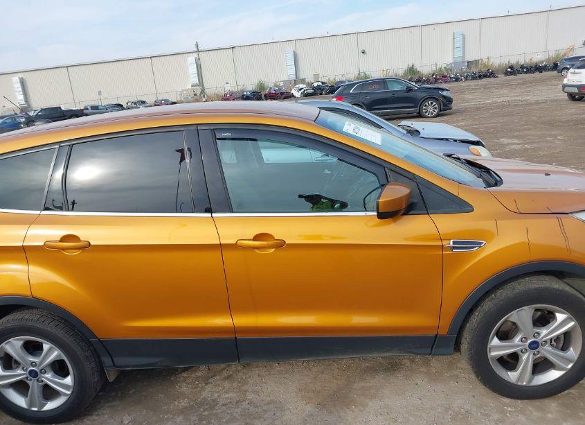 Photo 13 of 2016 Ford Escape SE (VIN 1FMCU9GX5GUA34782)