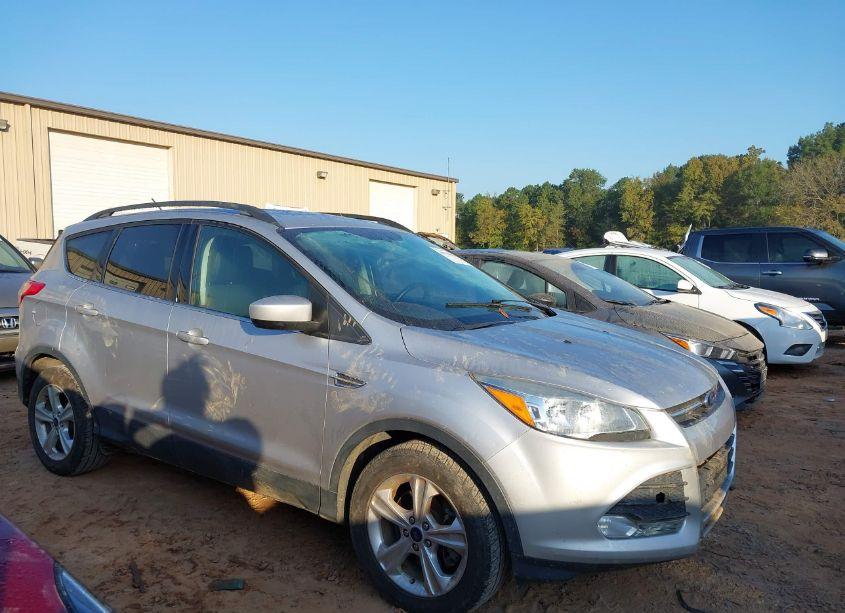 Photo 13 of 2016 Ford Escape SE (VIN 1FMCU9GX5GUA58709)