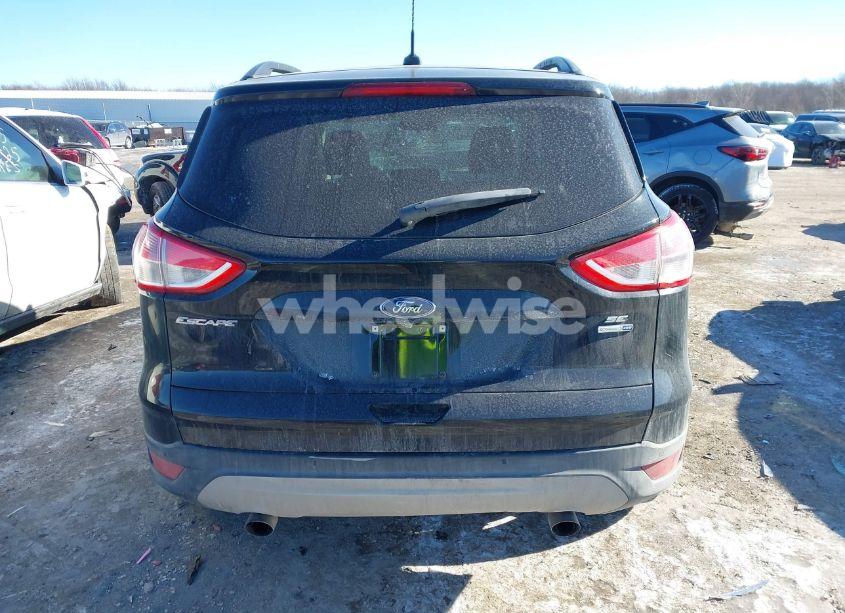 Photo 16 of 2016 Ford Escape SE (VIN 1FMCU9GX5GUA62789)