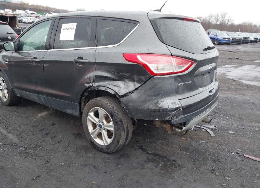 Photo 6 of 2016 Ford Escape SE (VIN 1FMCU9GX5GUA89796)
