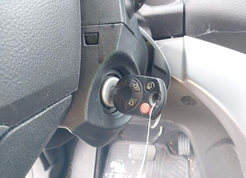 Photo 11 of 2016 Ford Escape SE (VIN 1FMCU9GX5GUB46126)