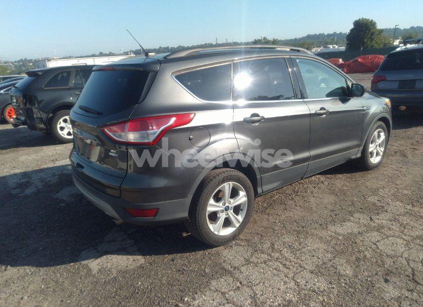 Photo 4 of 2016 Ford Escape SE (VIN 1FMCU9GX5GUB65484)