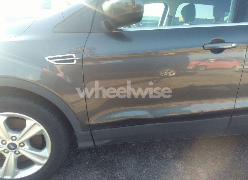 Photo 6 of 2016 Ford Escape SE (VIN 1FMCU9GX5GUB65484)