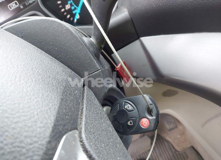 Photo 11 of 2016 Ford Escape SE (VIN 1FMCU9GX5GUB66313)