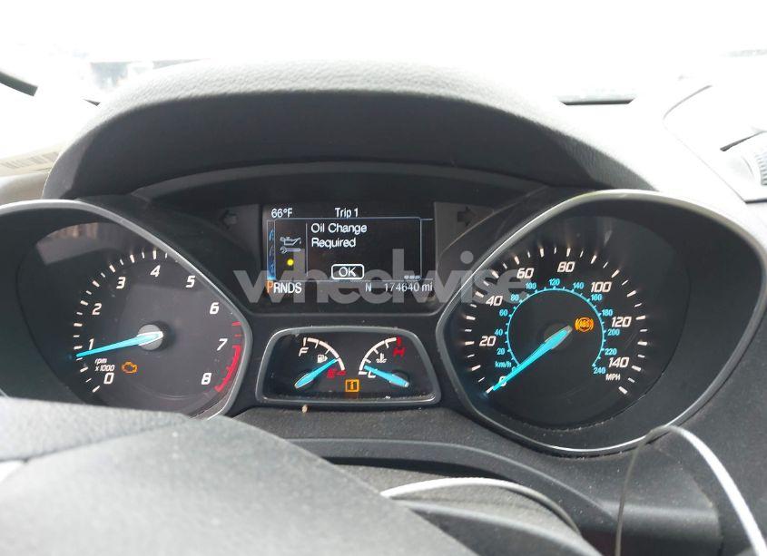 Photo 7 of 2016 Ford Escape SE (VIN 1FMCU9GX5GUB66313)