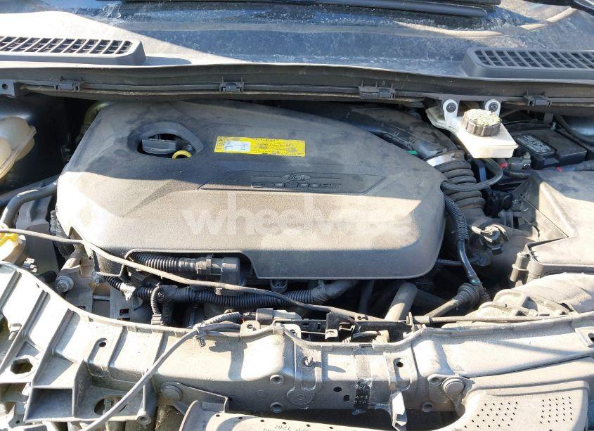 Photo 10 of 2016 Ford Escape SE (VIN 1FMCU9GX5GUB78784)