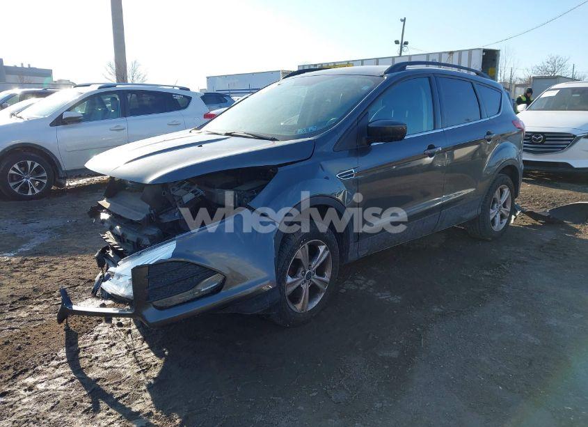 Photo 2 of 2016 Ford Escape SE (VIN 1FMCU9GX5GUB78784)