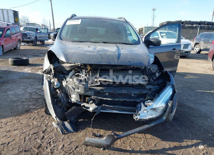 Photo 6 of 2016 Ford Escape SE (VIN 1FMCU9GX5GUB78784)