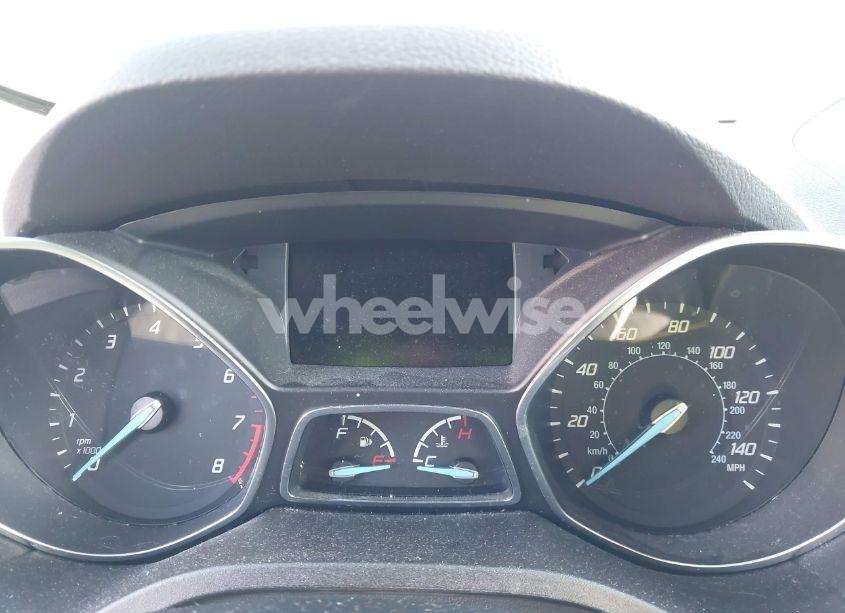 Photo 7 of 2016 Ford Escape SE (VIN 1FMCU9GX5GUB78784)