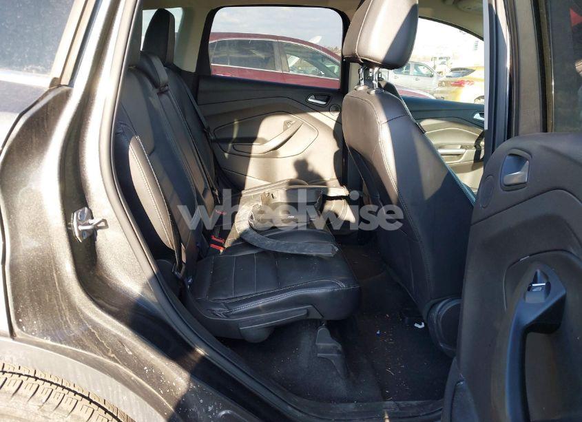 Photo 8 of 2016 Ford Escape SE (VIN 1FMCU9GX5GUB78784)