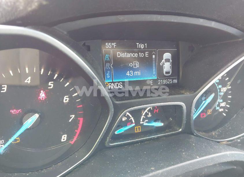 Photo 7 of 2016 Ford Escape SE (VIN 1FMCU9GX5GUC13467)