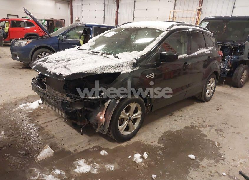 Photo 2 of 2016 Ford Escape SE (VIN 1FMCU9GX5GUC24159)